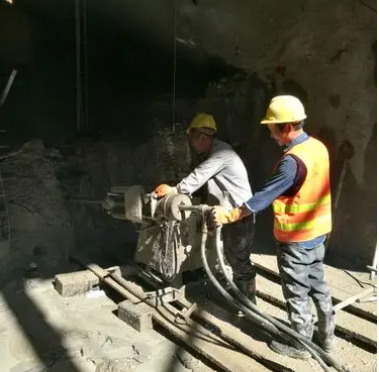 蓟州水下抗分散灌浆料特点 水下不分散注浆料介绍